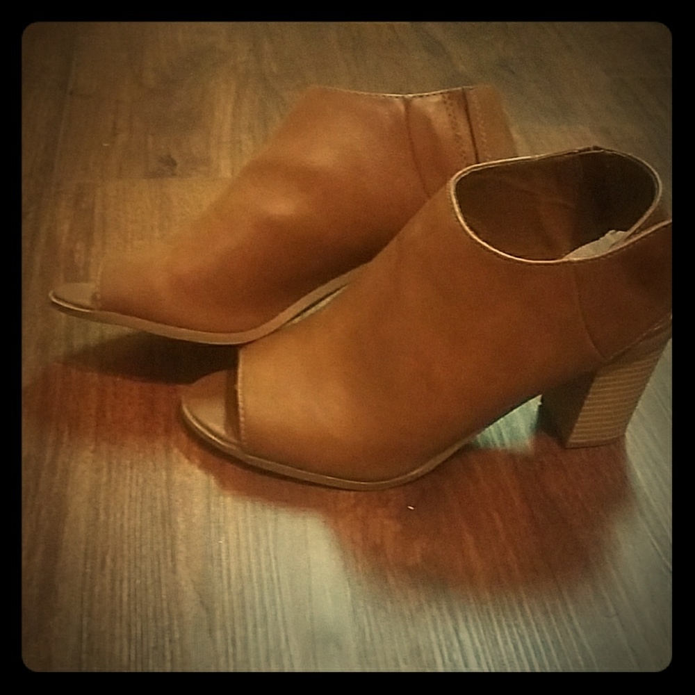 JustFab heel